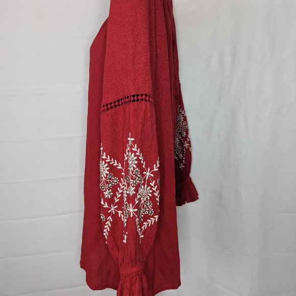 Sweet Magnolia Red Embroidered Peasant Long Sleeve Women's M Medium - Picture 3 of 7